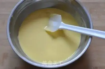 Make Cherry yogurt cake step 5