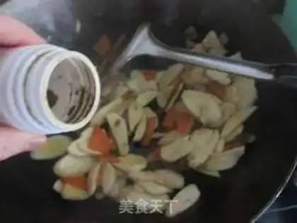 Make Fried carrot abalone step 7