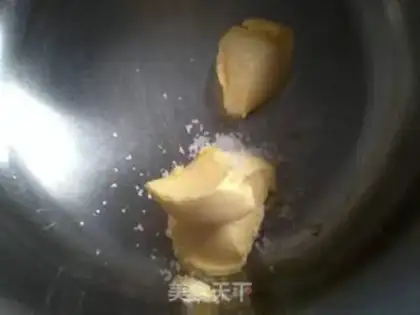Make Black Sesame Seaweed Biscuit step 1