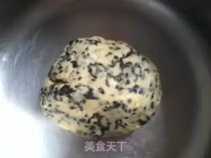 Make Black Sesame Seaweed Biscuit step 5