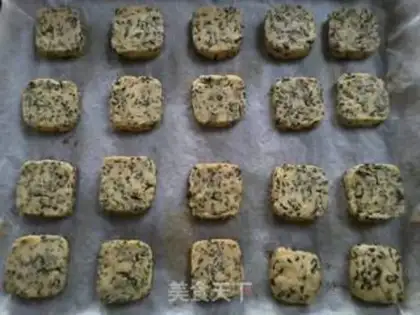 Make Black Sesame Seaweed Biscuit step 8