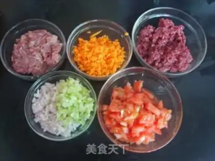 Make Italian meat sauce step 1