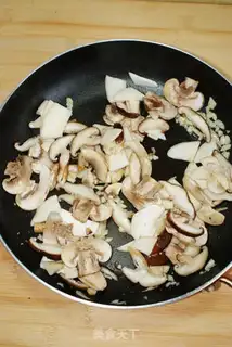 Make Five fungus mushrooms step 5