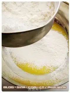 Make Almond peaches step 3