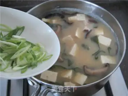Make Soup from mushroom seaweed step 13