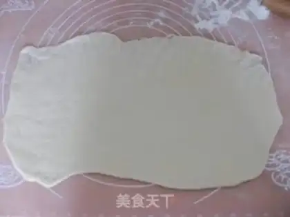Make Milk and blueberry rolls step 5