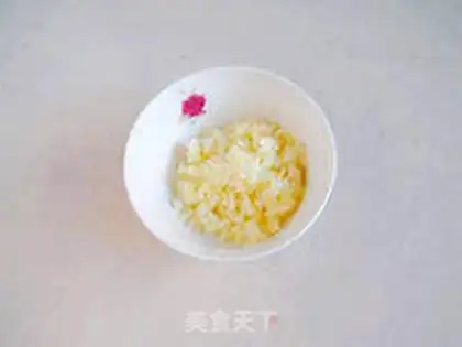 Make Garlic eardrum step 1