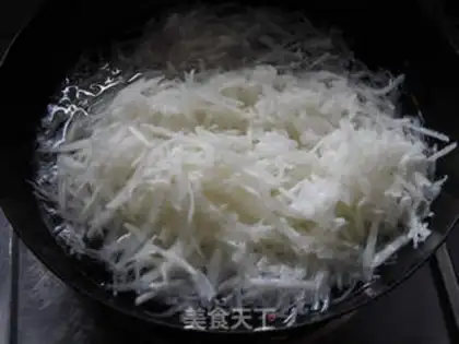 Make Pork radish buns step 2