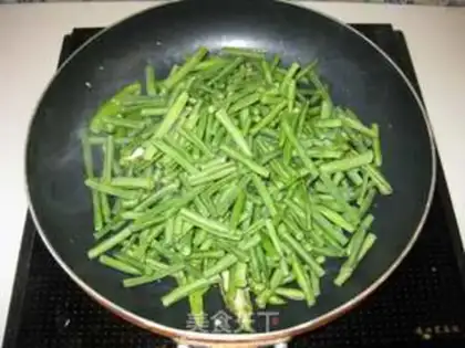 Make Spicy pretzels step 5