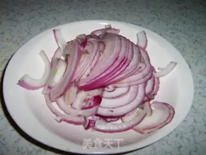 Make Garlic fried pig ears step 3