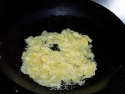 Make Onion fried eggs step 3