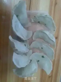Make Cream eggs, shrimp dumplings step 4