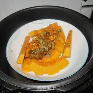 Make Sour bean horned pumpkin step 5