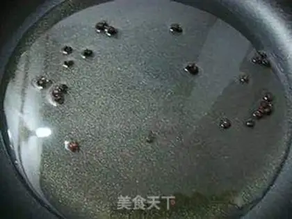 Make Garlic hand tores step 8