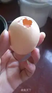 Make Two-colour cake rolls with a pan step 0