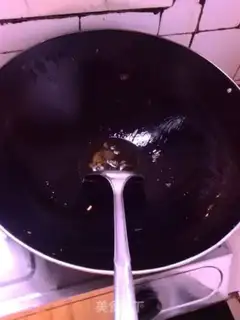 Make Scrambled eggs step 2