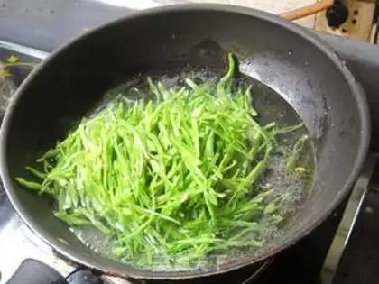 Make Fried lentils step 2