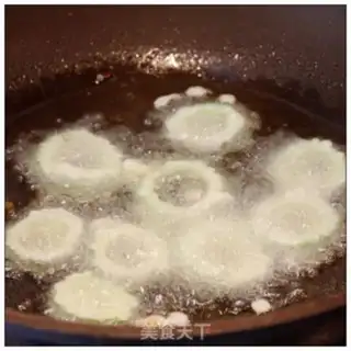 Make Scrambled onions step 4