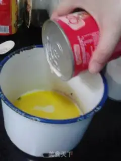 Make Yogurt cake step 2
