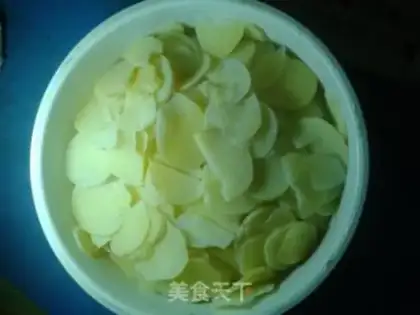 Make Spicy potato chips step 4
