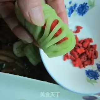 Make cucumber step 3
