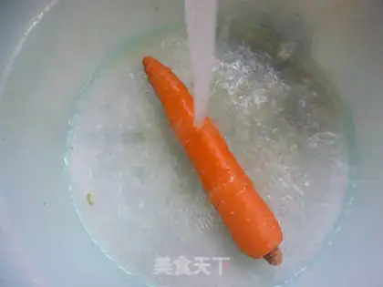Make Carrot-covered pancakes step 1