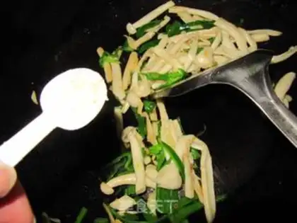 Make Pepper fried sea mushrooms step 6