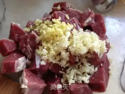 Make Apricot and garlic veal step 2