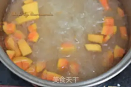 Make The papaya silver ear soup step 5