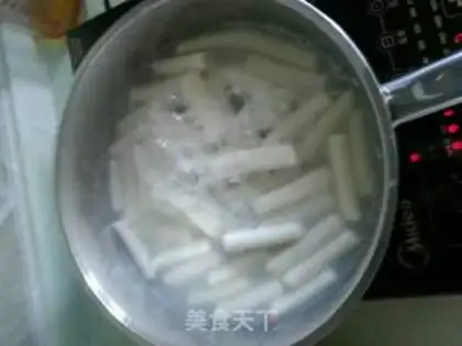 Make Hot fried rice cake step 7