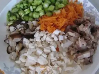 Make Weenie egg fried rice step 1