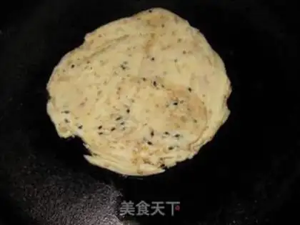 Make Five sesame tarcakes step 20