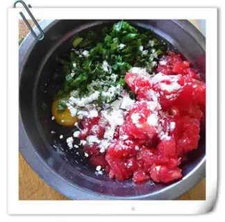 Make Onion tomato stand eggs step 3