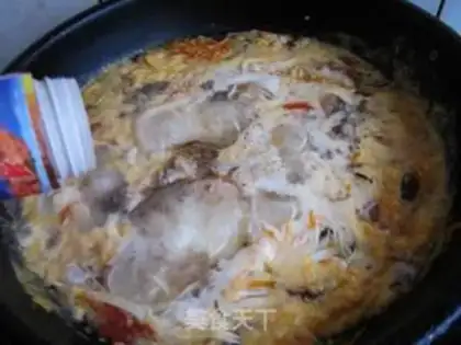 Make Tomato veal noodles step 9