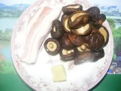 Make Rhodish and fried mushrooms step 1