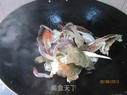Make Ginger onions and crabs step 3