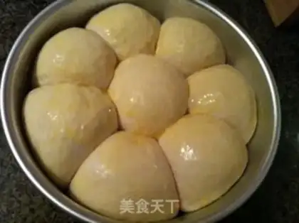 Make Crown bread step 5