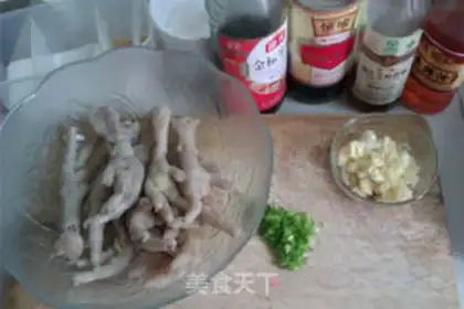 Make Red oil claws step 2