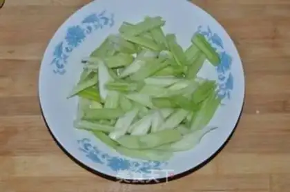 Make Fresh walnuts and celery step 1