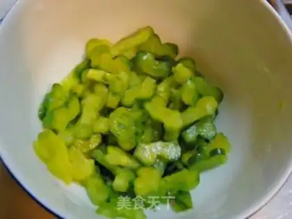 Make Bitter eggs step 1