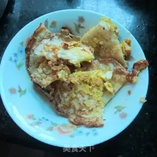 Make Hot pepper fried eggs step 5