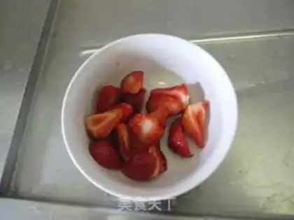 Make Strawberry lasagna step 8