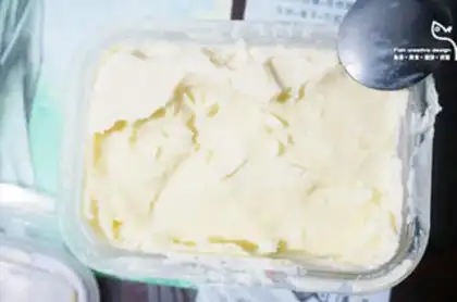 Make Grenade ice cream step 5