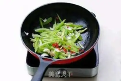 Make The Celery Lily step 7