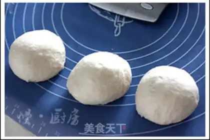 Make Double-colour tea toast step 13