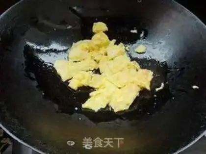 Make Five and egg soup step 3