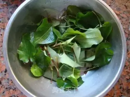 Make Fish herb tea step 1