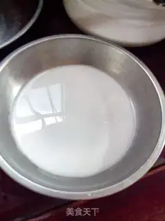 Make A yellow husk roll step 6
