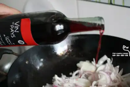 Make Seafood sweet almond noodles step 3