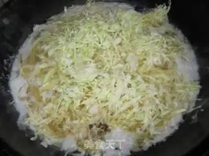Make Beef sushi noodles step 4